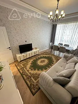 Kirayə verilir 2 otaqlı yeni tikili 50 m²