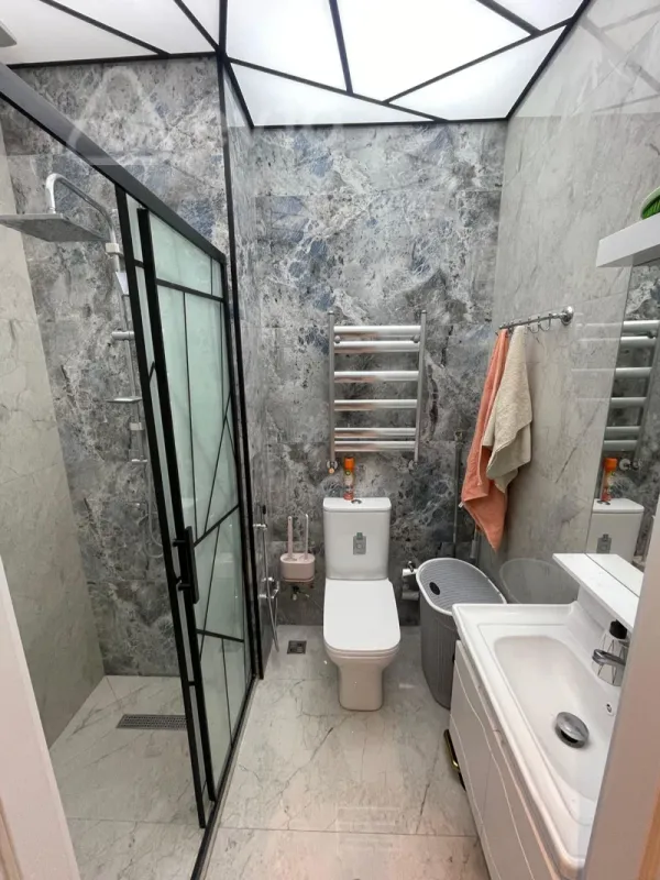 Kirayə verilir 2 otaqlı yeni tikili 50 m²