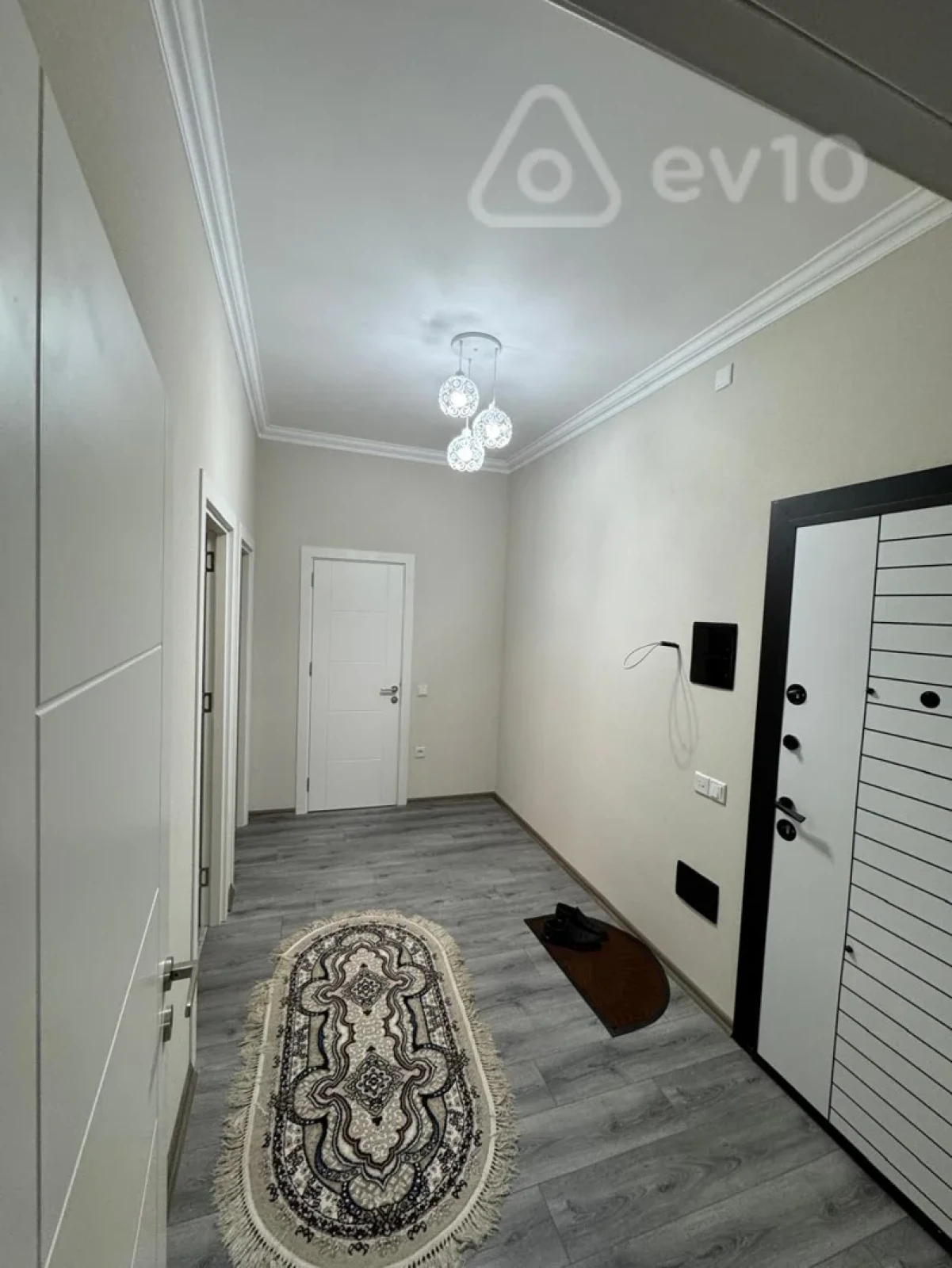 Kirayə verilir 3 otaqlı yeni tikili 95 m²