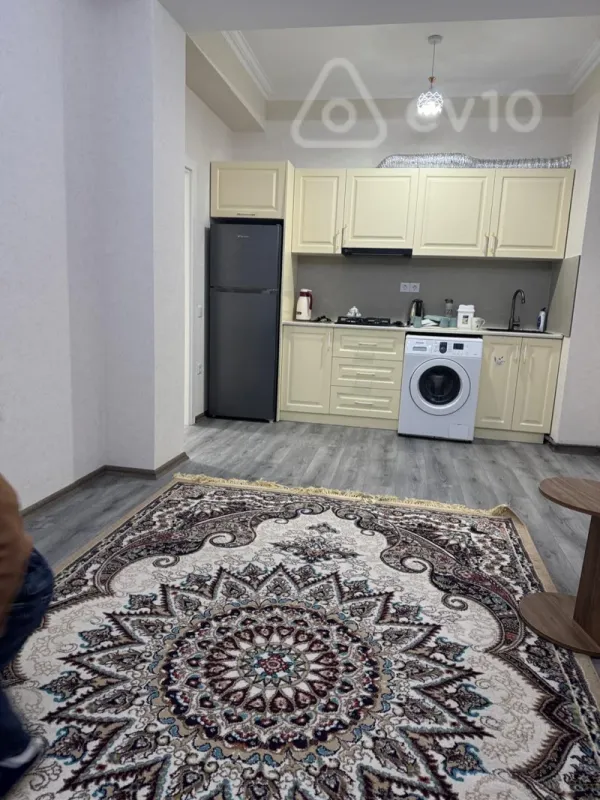 Kirayə verilir 3 otaqlı yeni tikili 95 m²