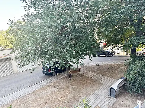 Satılır 3 otaqlı köhnə tikili 90 m² — Bakı, Binəqədi 3 otaq 90.00 m²