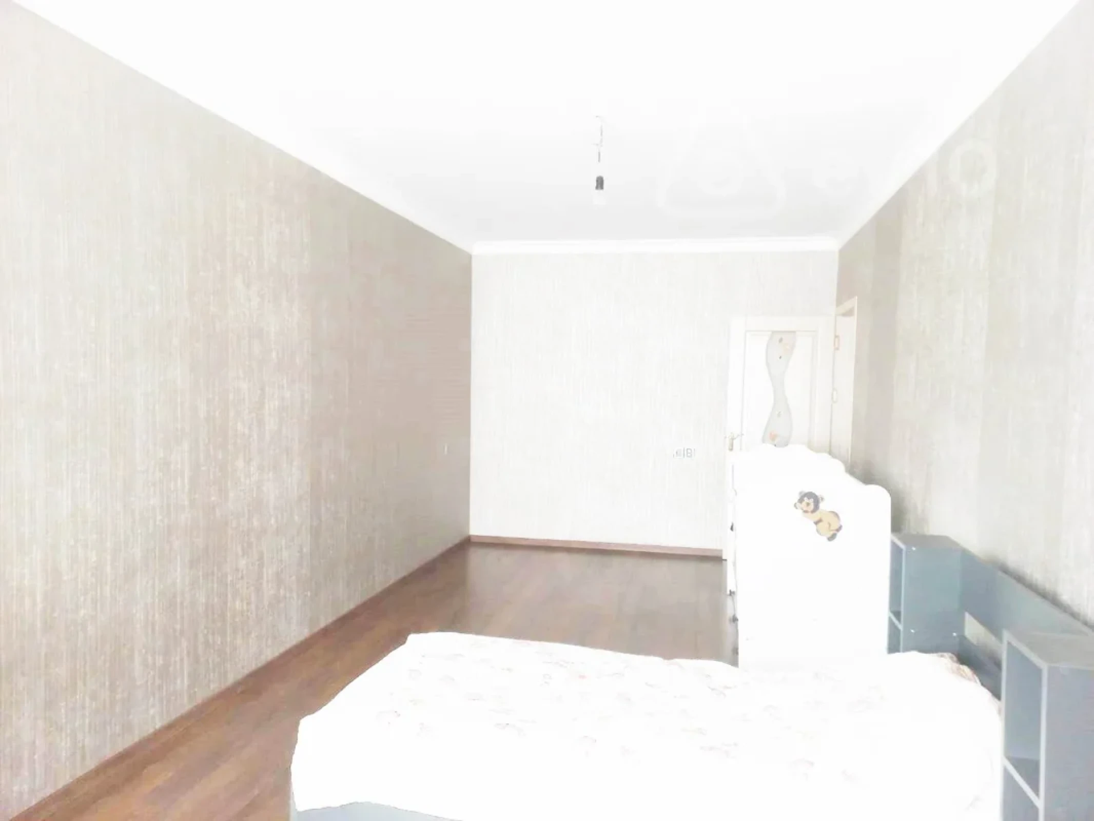 Satılır 4 otaqlı köhnə tikili 120 m²