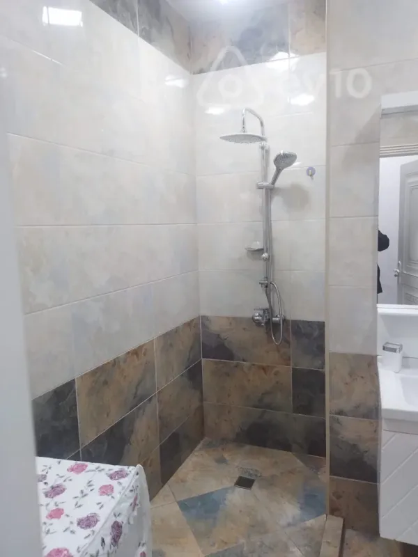 Kirayə verilir 2 otaqlı yeni tikili 60 m²