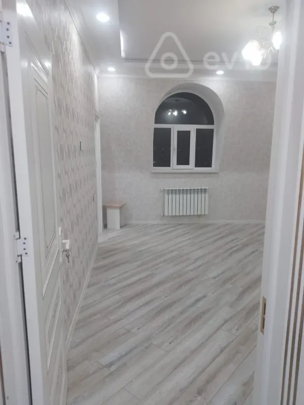 Kirayə verilir 2 otaqlı yeni tikili 60 m²