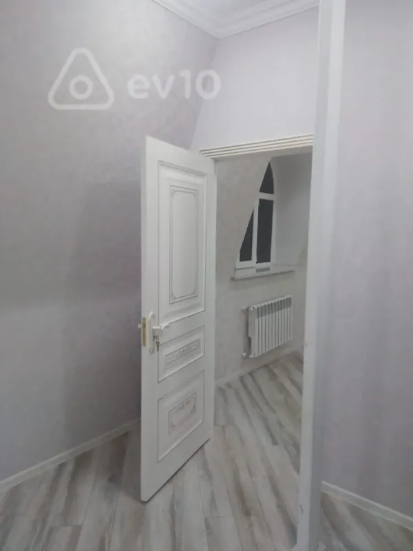 Kirayə verilir 2 otaqlı yeni tikili 60 m²