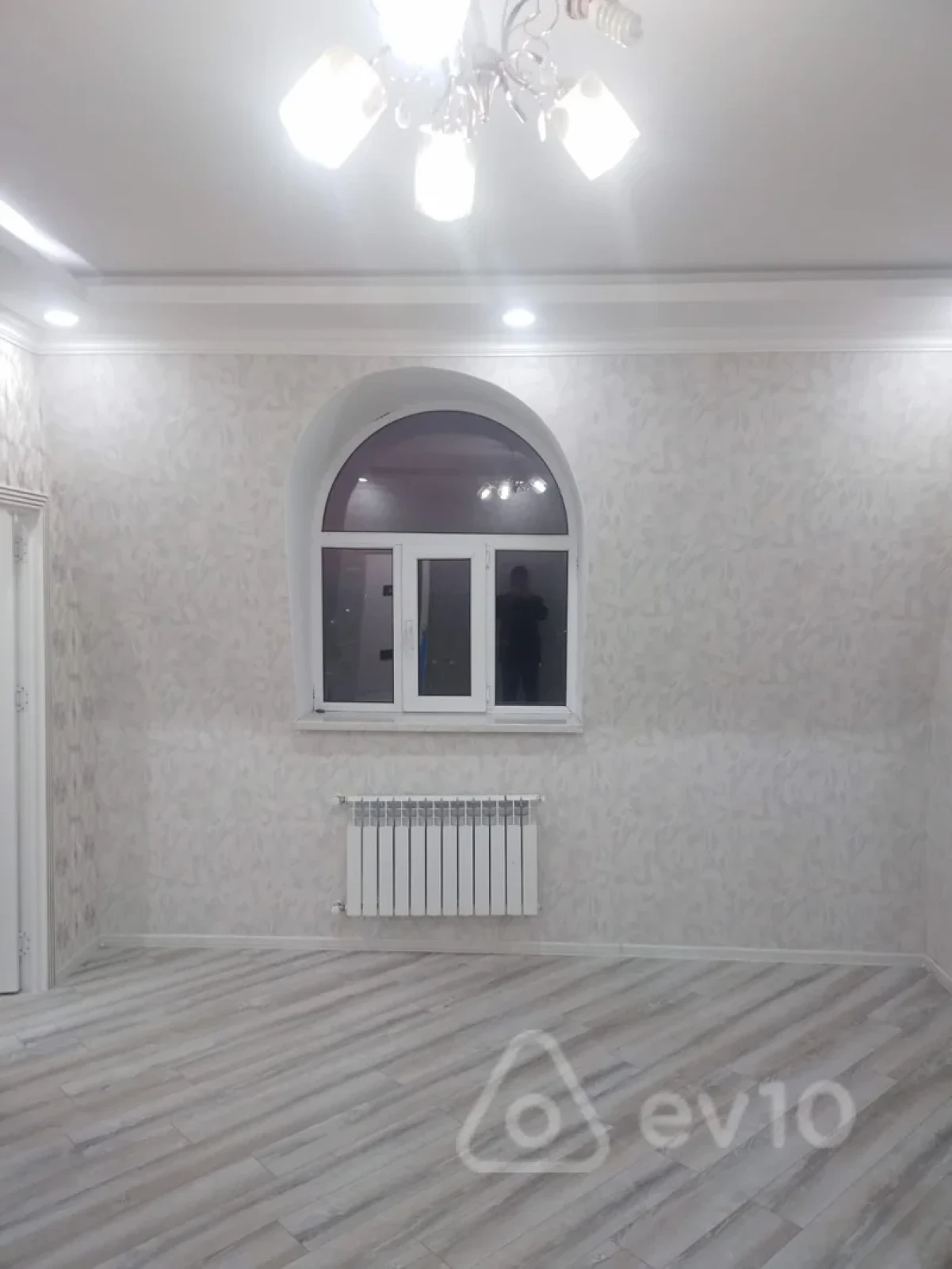 Kirayə verilir 2 otaqlı yeni tikili 60 m²