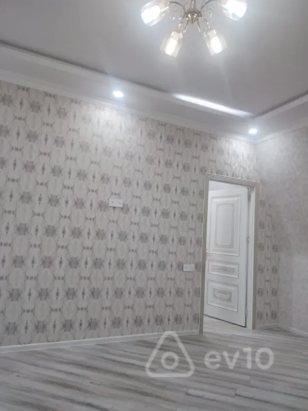 Kirayə verilir 2 otaqlı yeni tikili 60 m²