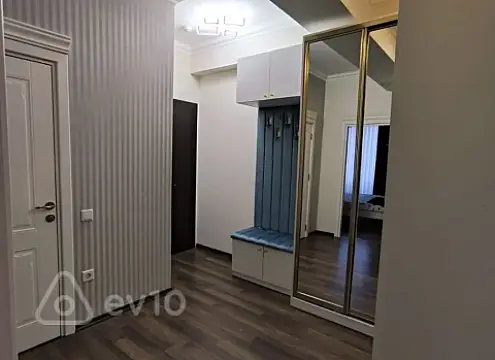 Kirayə verilir 3 otaqlı yeni tikili 100 m²