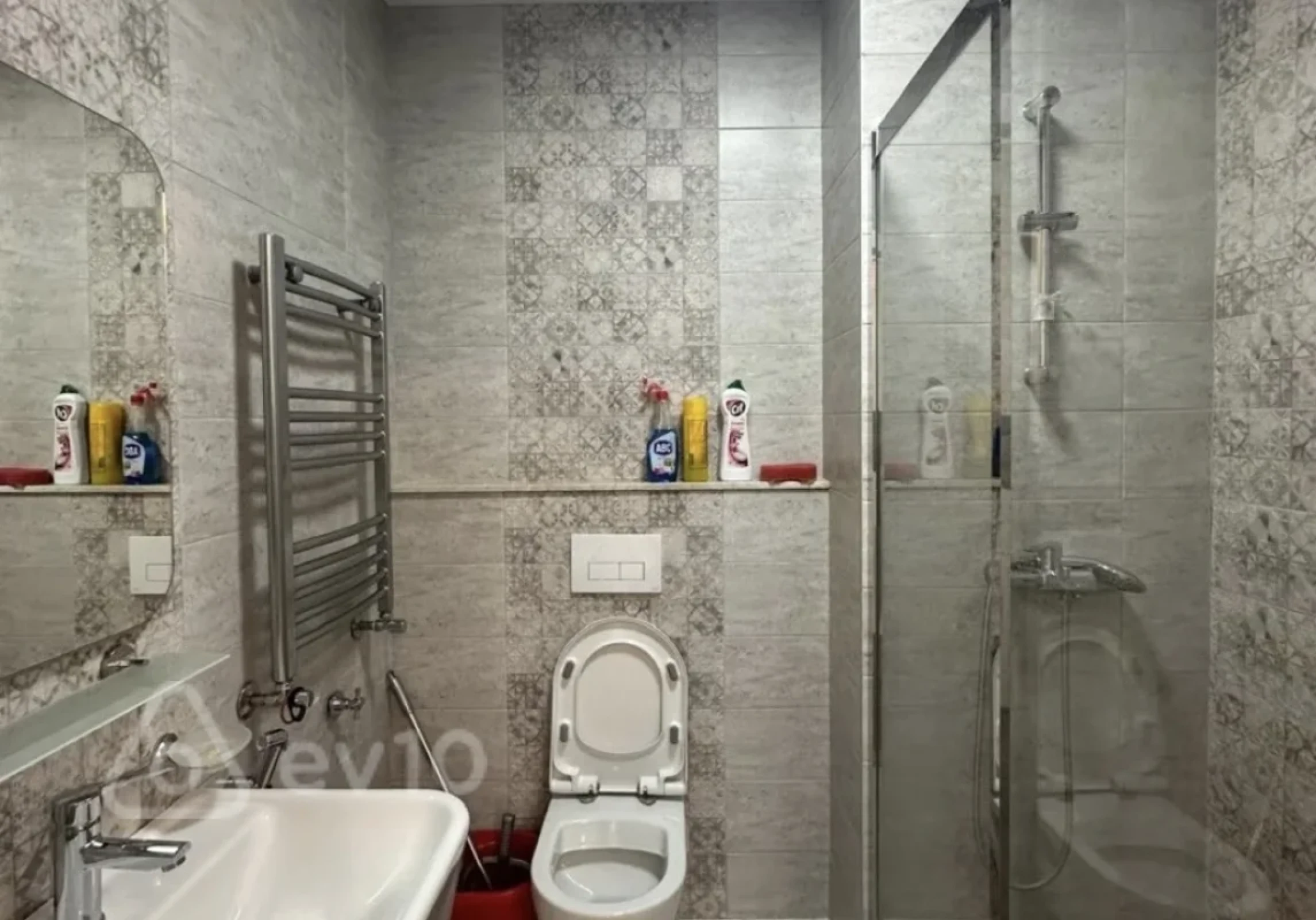 Kirayə verilir 3 otaqlı yeni tikili 100 m²