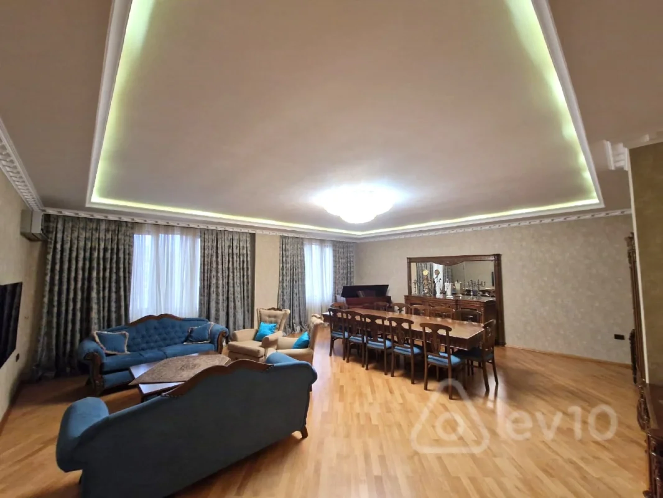 Satılır 4 otaqlı yeni tikili 176 m²