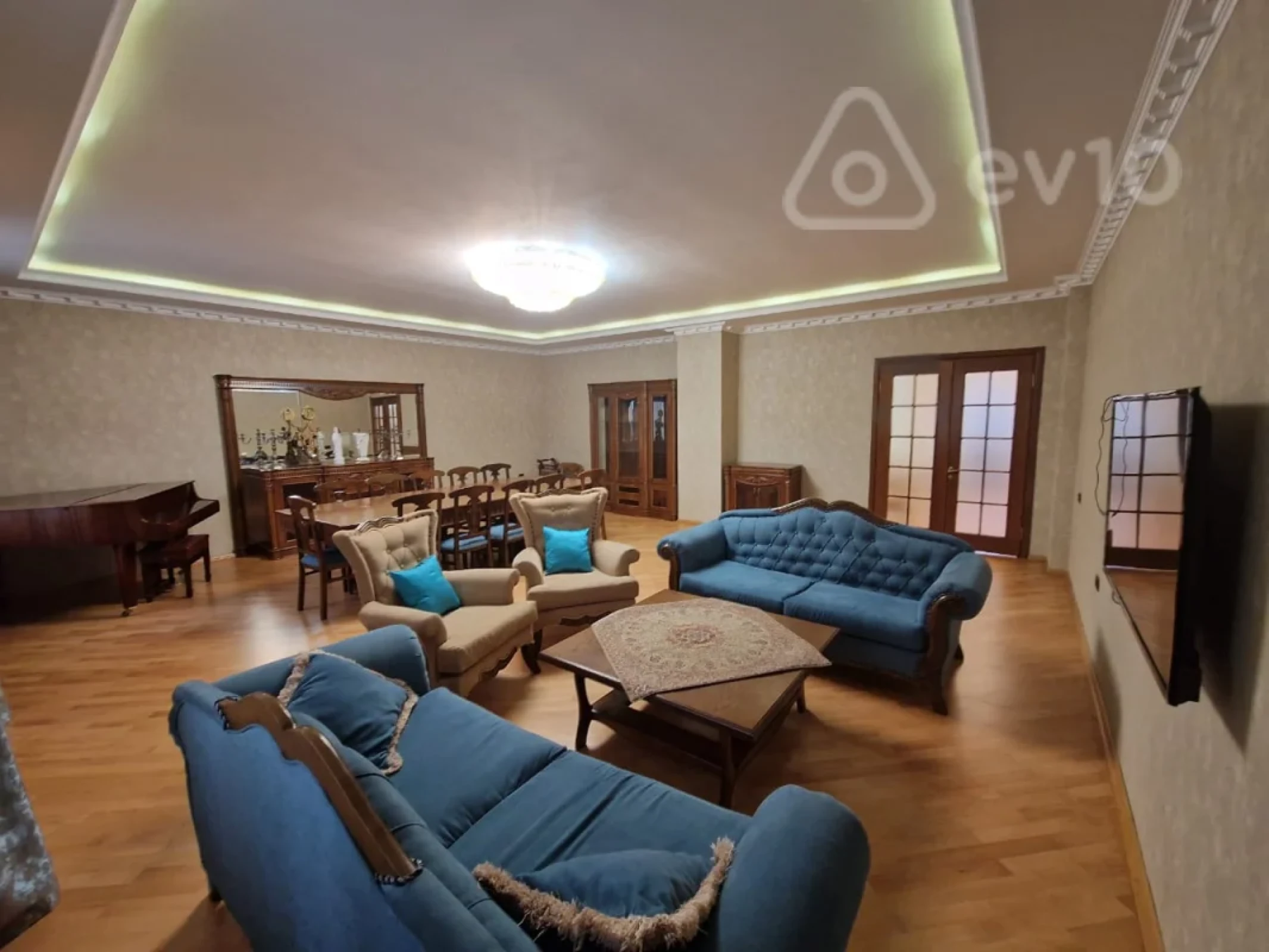 Satılır 4 otaqlı yeni tikili 176 m²