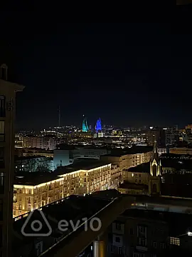 Kirayə verilir 2 otaqlı yeni tikili 85 m²