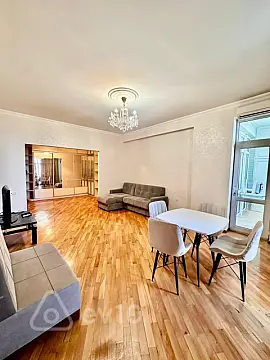Kirayə verilir 2 otaqlı yeni tikili 84 m²