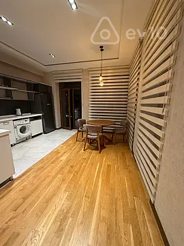Kirayə verilir 2 otaqlı yeni tikili 82 m²