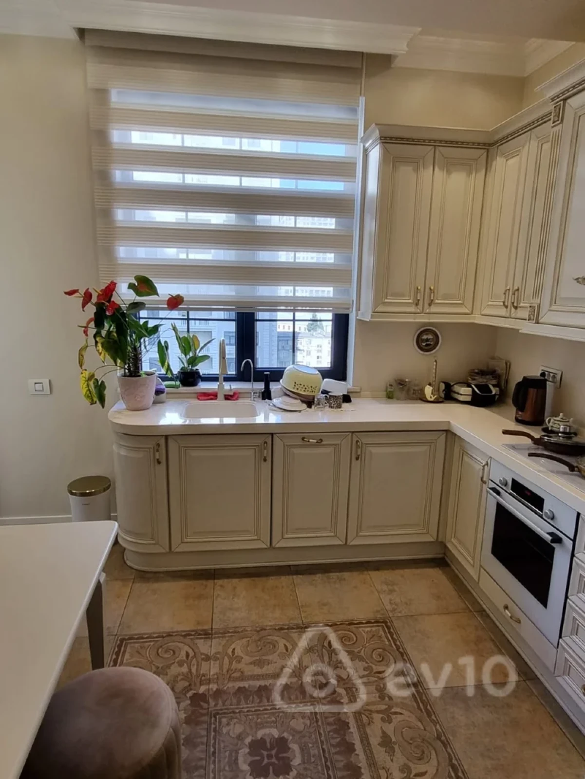 Satılır 2 otaqlı yeni tikili 92 m²