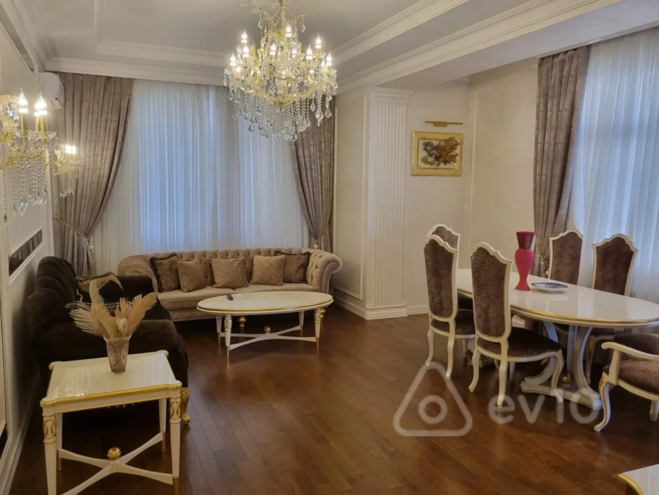 Satılır 2 otaqlı yeni tikili 92 m²