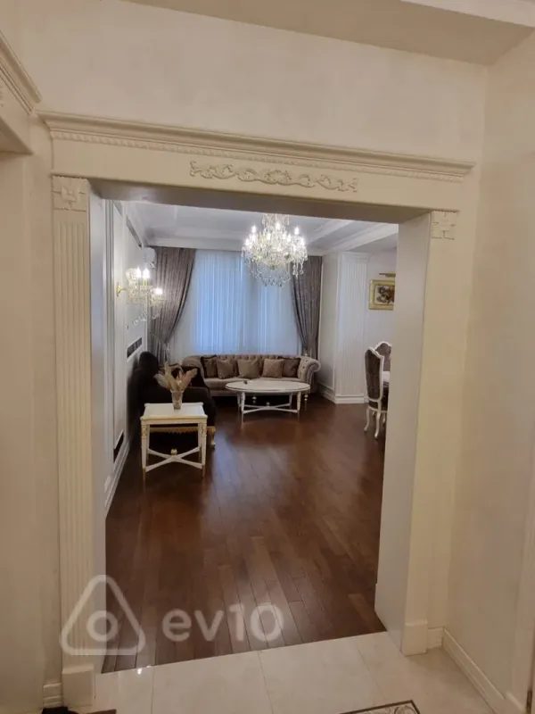 Satılır 2 otaqlı yeni tikili 92 m²