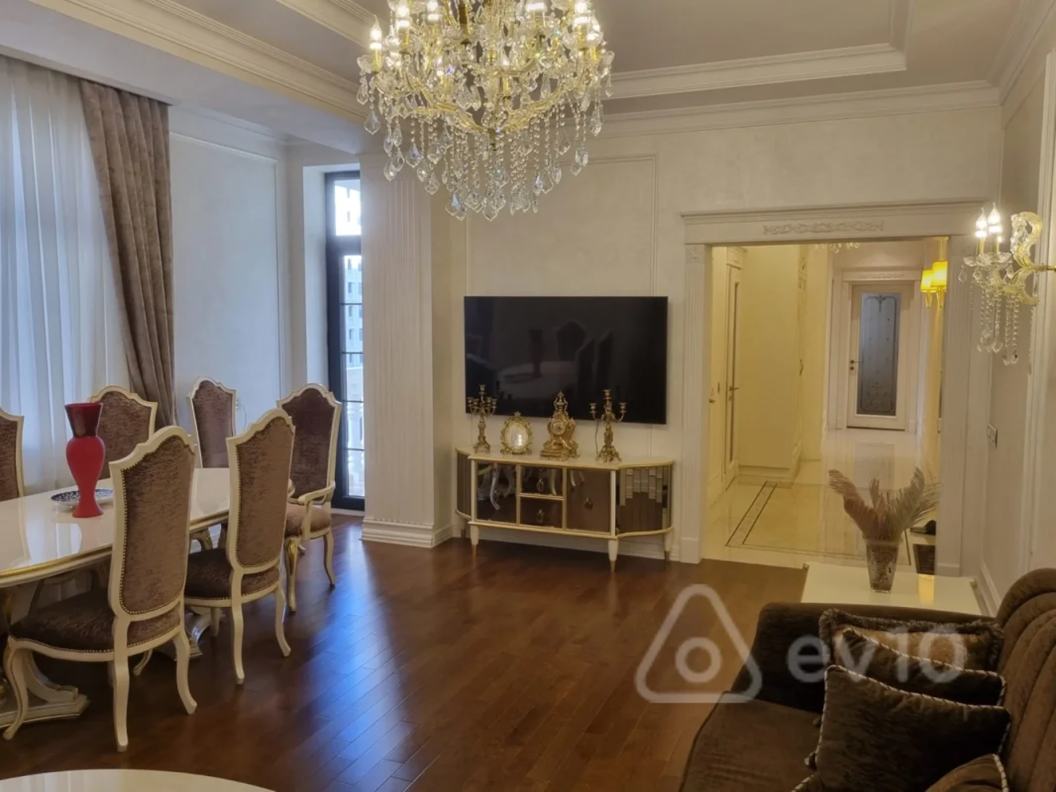 Satılır 2 otaqlı yeni tikili 92 m²