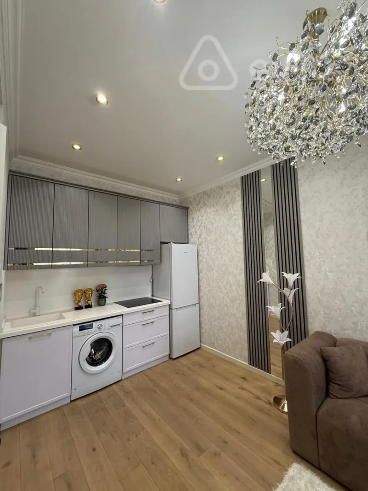 Kirayə verilir 2 otaqlı yeni tikili 55 m²
