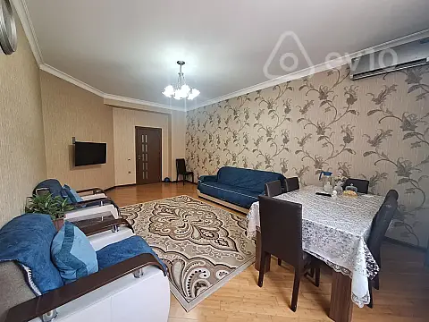 Satılır 3 otaqlı yeni tikili 100 m²