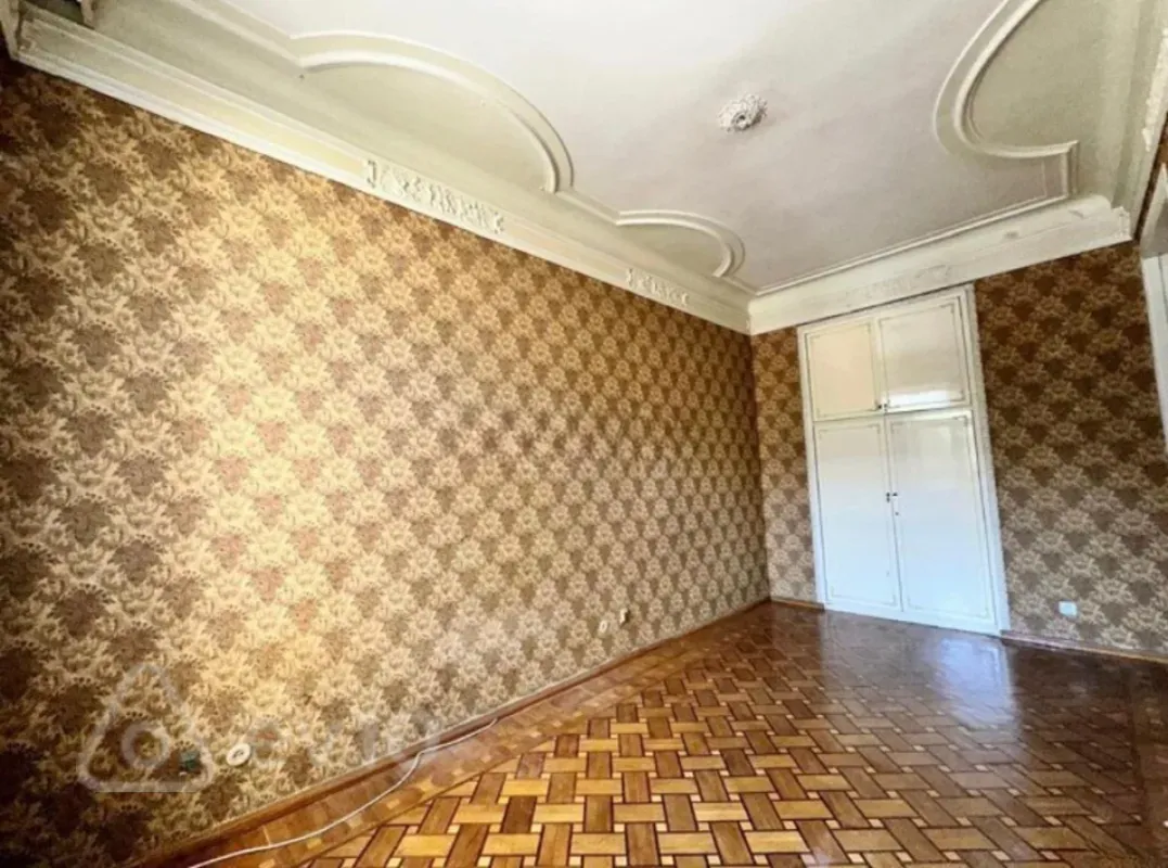 Kirayə verilir 3 otaqlı ofis 105 m²