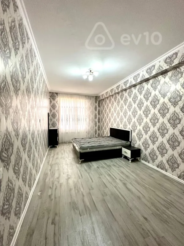 Kirayə verilir 3 otaqlı yeni tikili 120 m²
