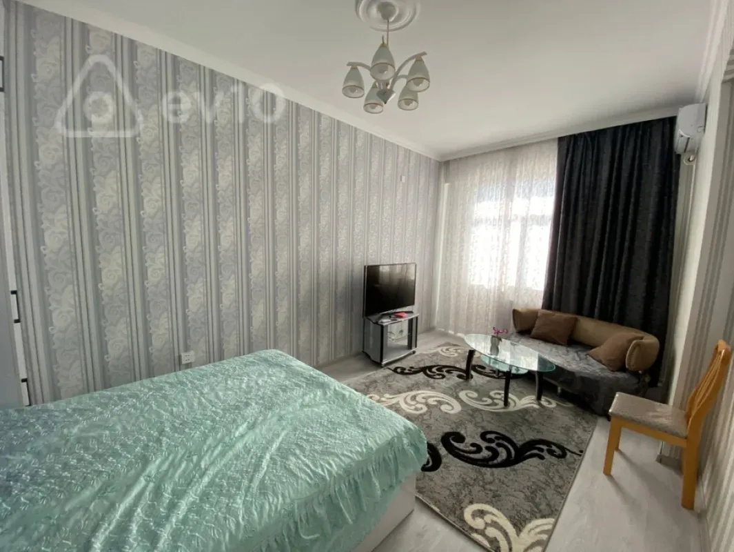 Kirayə verilir 1 otaqlı yeni tikili 60 m²