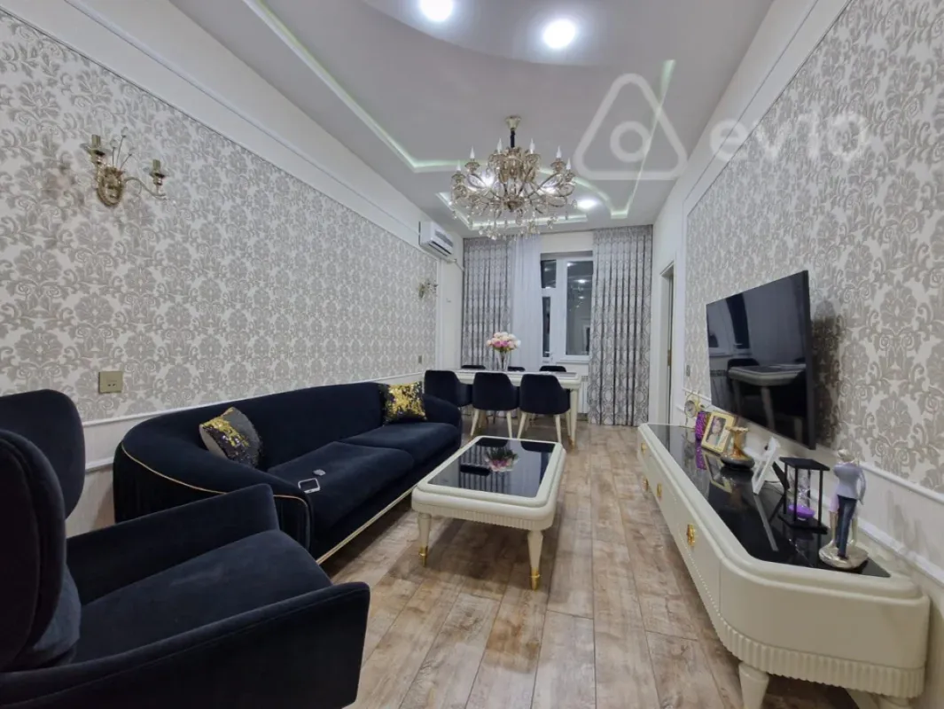 Kirayə verilir 2 otaqlı yeni tikili 75 m²