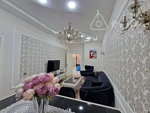 Kirayə verilir 2 otaqlı yeni tikili 75 m²