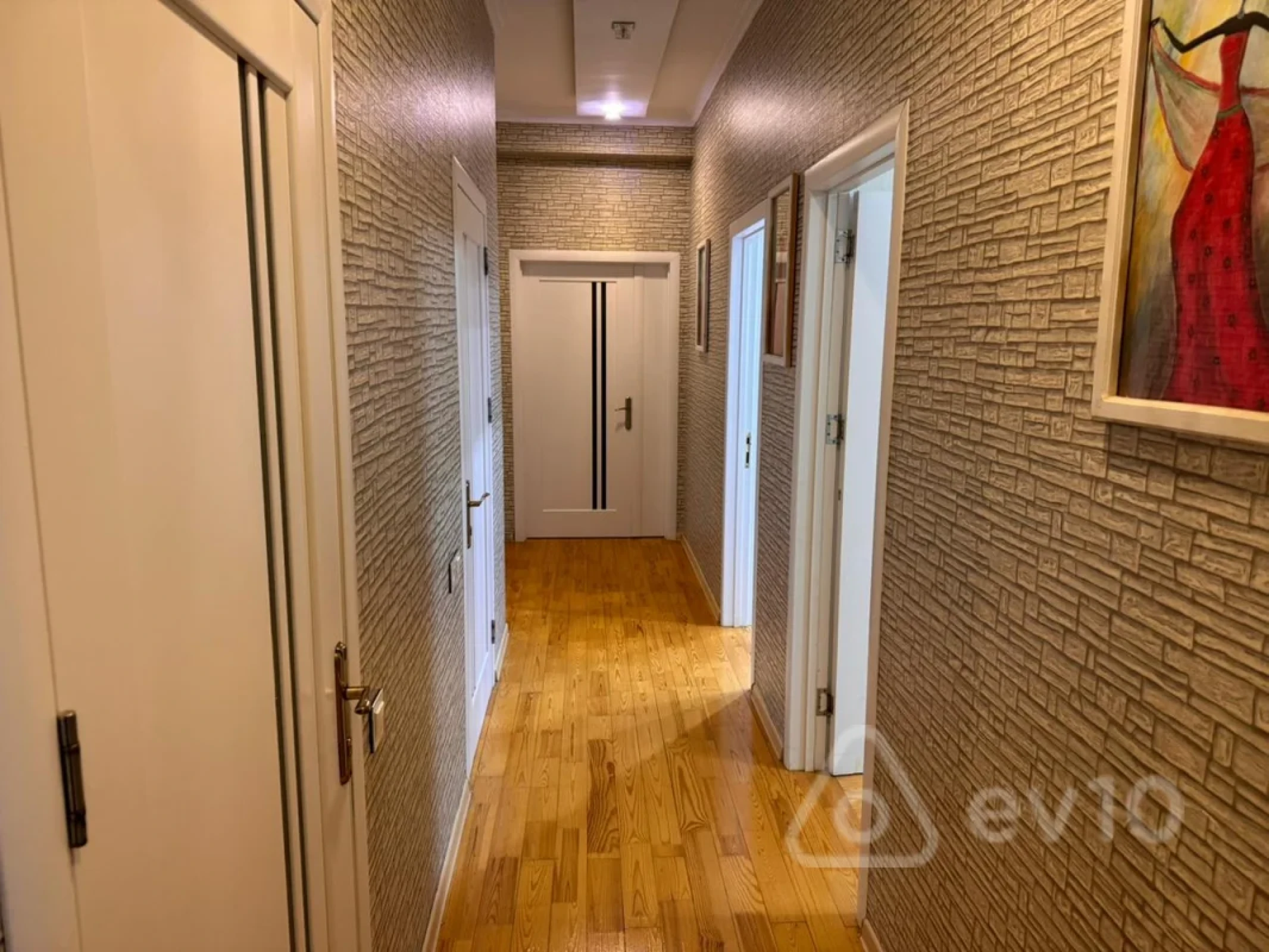 Kirayə verilir 3 otaqlı yeni tikili 125 m²