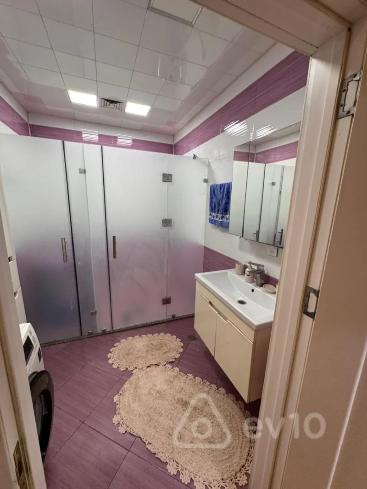 Kirayə verilir 3 otaqlı yeni tikili 125 m²