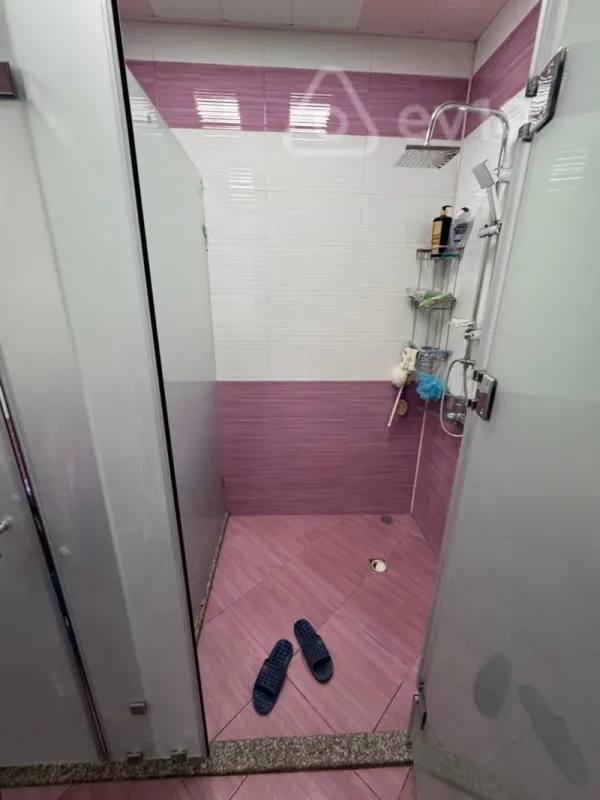 Kirayə verilir 3 otaqlı yeni tikili 125 m²