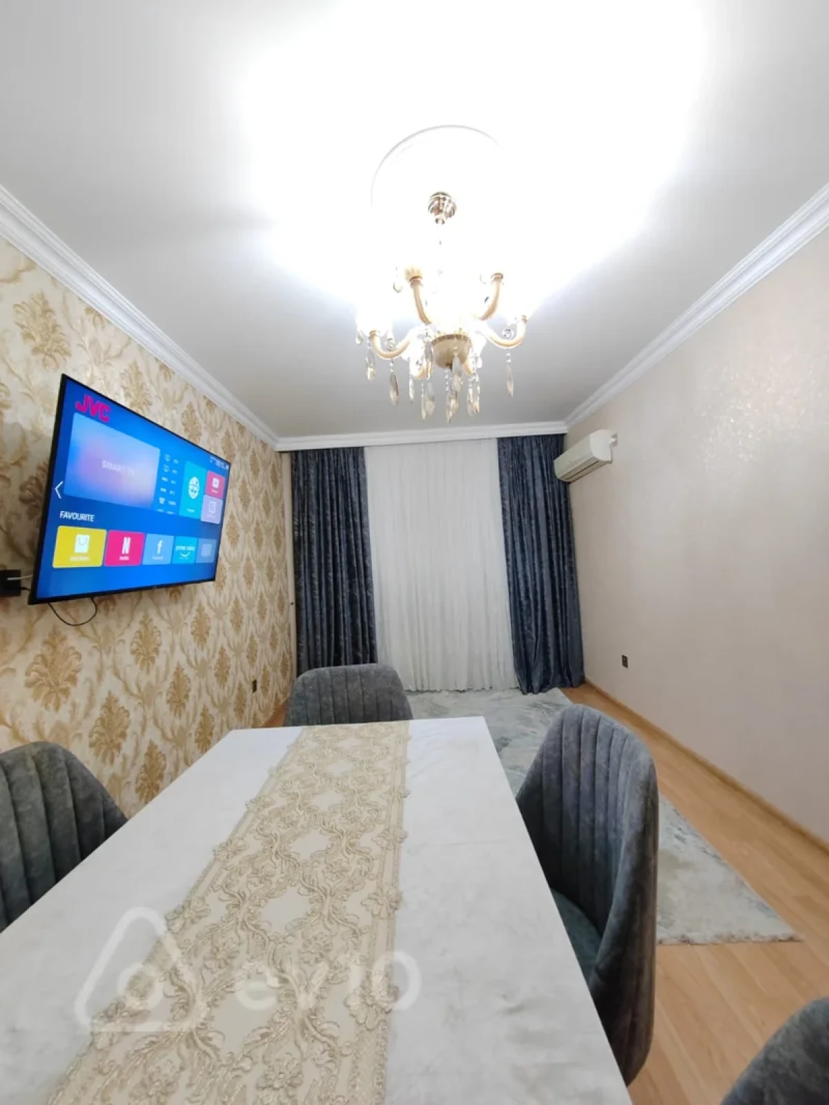 Satılır 3 otaqlı köhnə tikili 80 m²