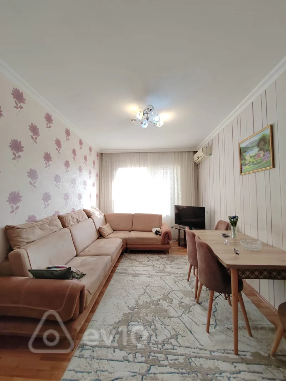 Satılır 3 otaqlı köhnə tikili 80 m²