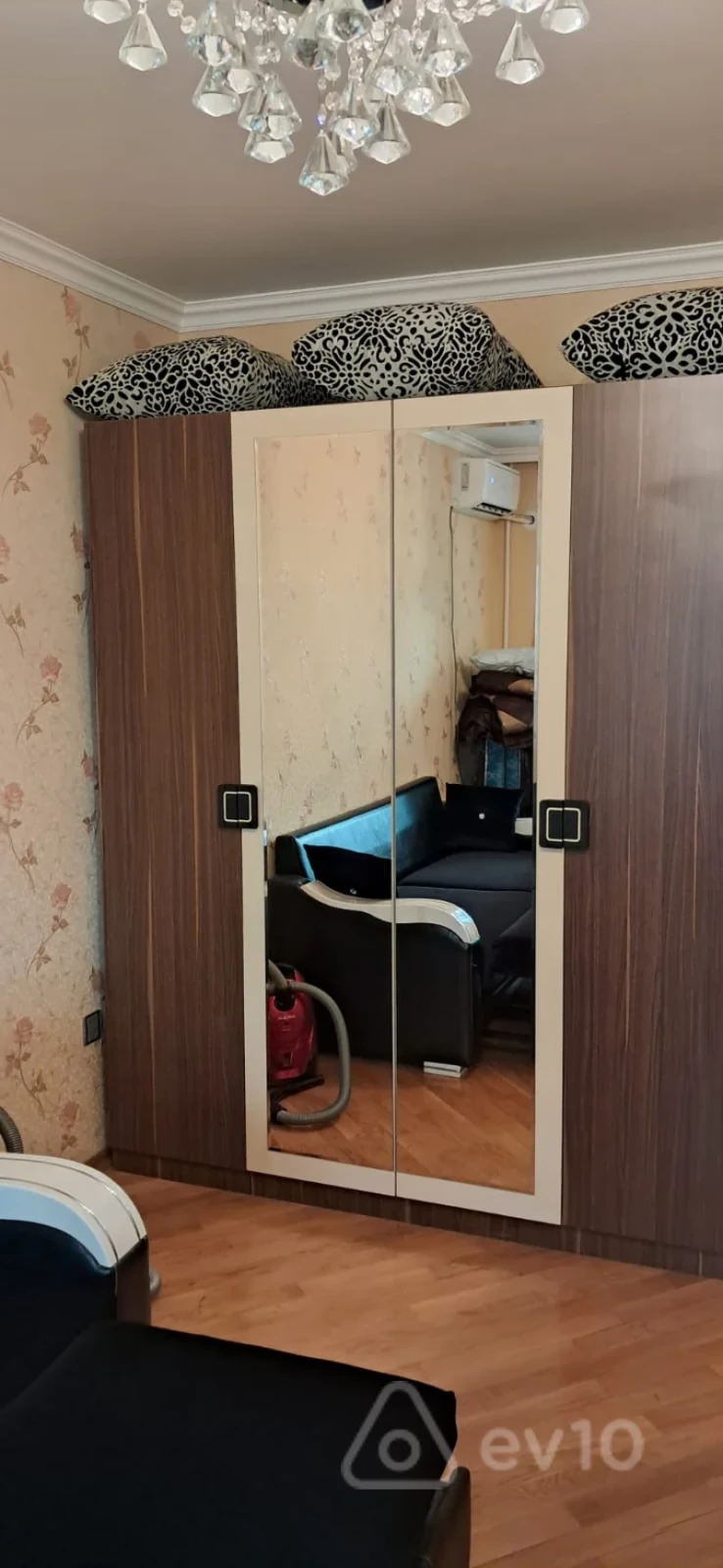 Kirayə verilir 1 otaqlı köhnə tikili 30 m²