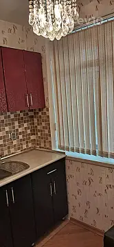 Kirayə verilir 1 otaqlı köhnə tikili 30 m²