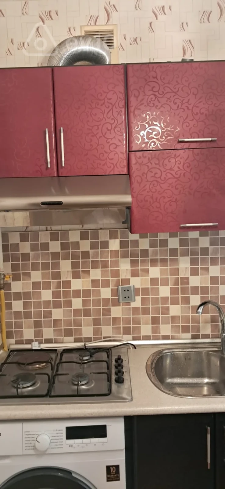 Kirayə verilir 1 otaqlı köhnə tikili 30 m²