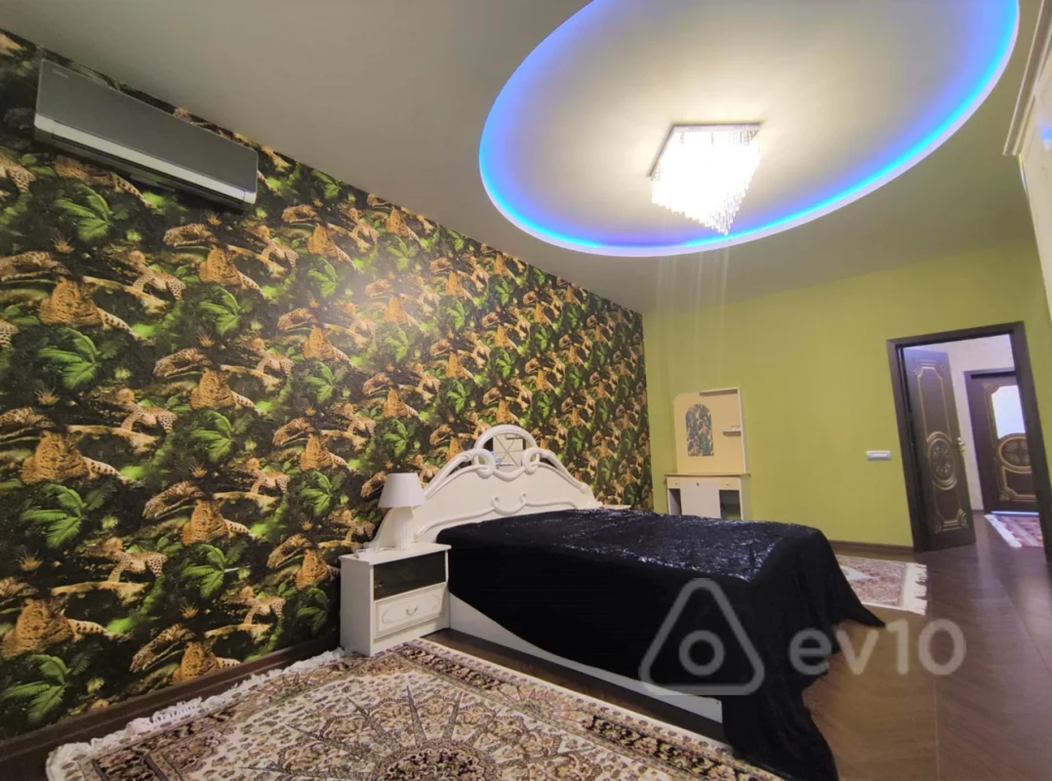 Satılır 3 otaqlı yeni tikili 150 m²