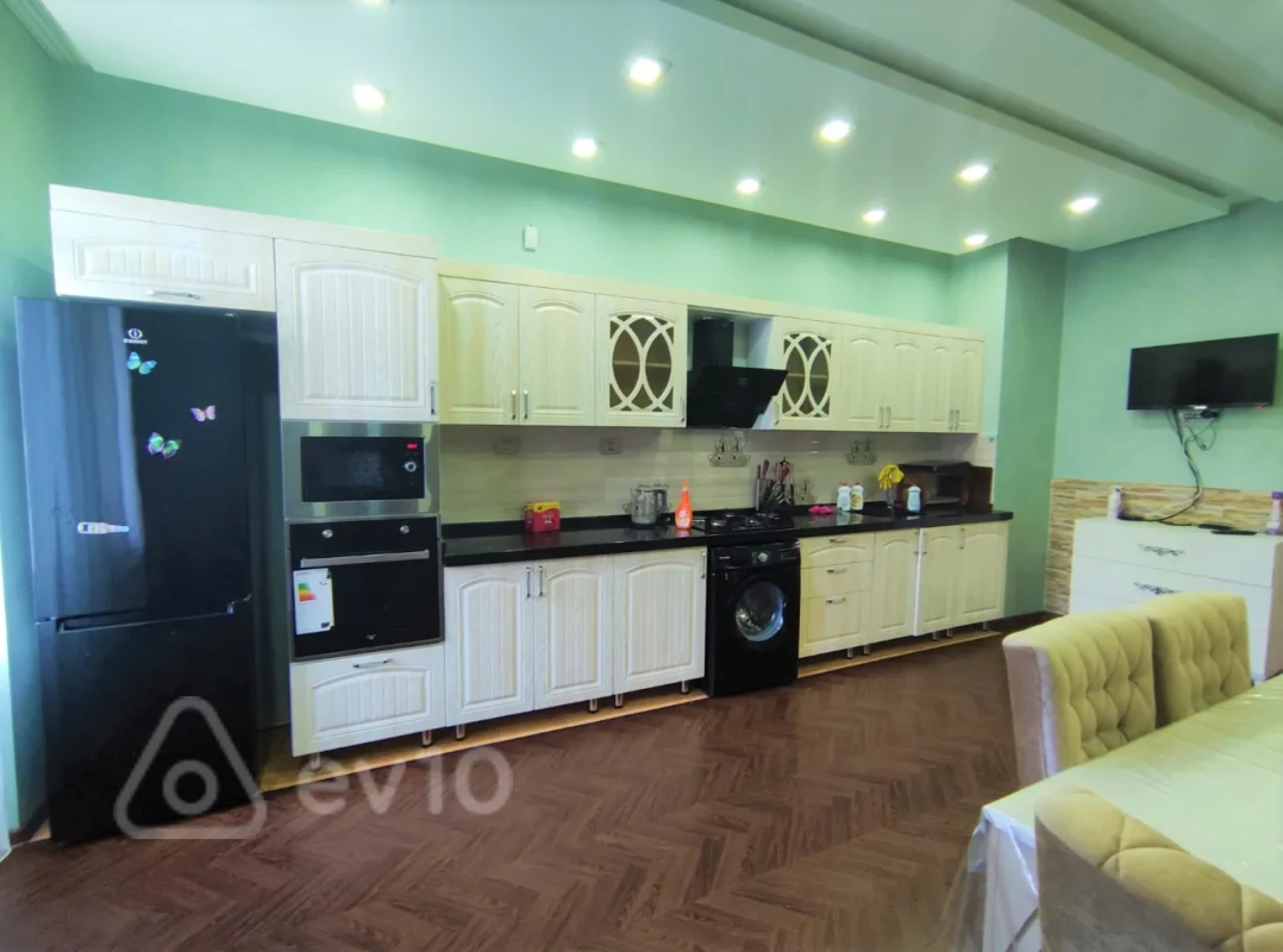 Satılır 3 otaqlı yeni tikili 150 m²