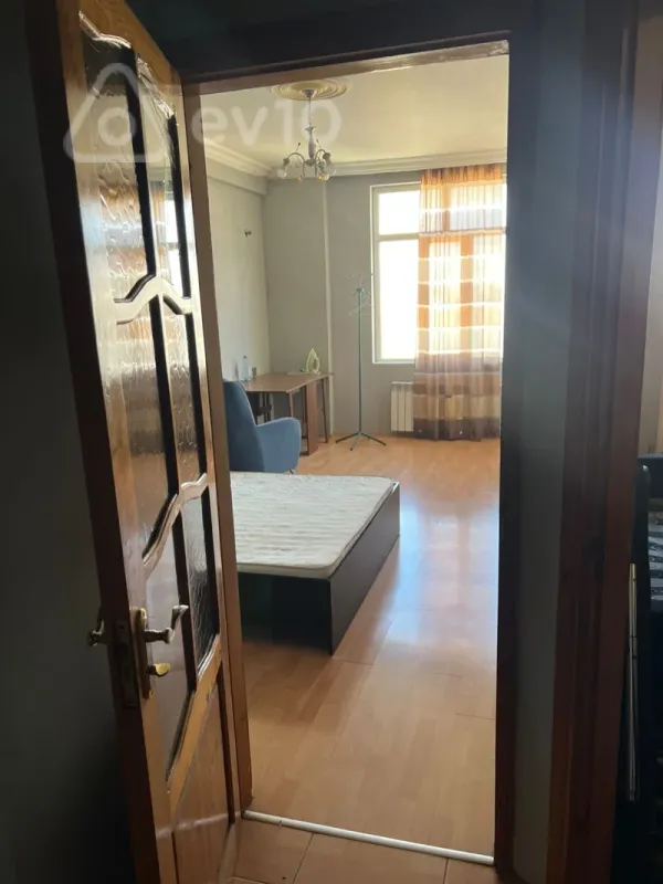 Kirayə verilir 1 otaqlı yeni tikili 60 m²