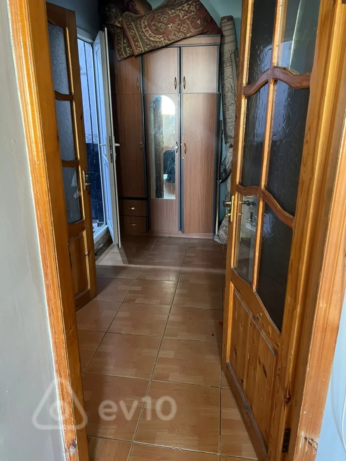 Kirayə verilir 1 otaqlı yeni tikili 60 m²