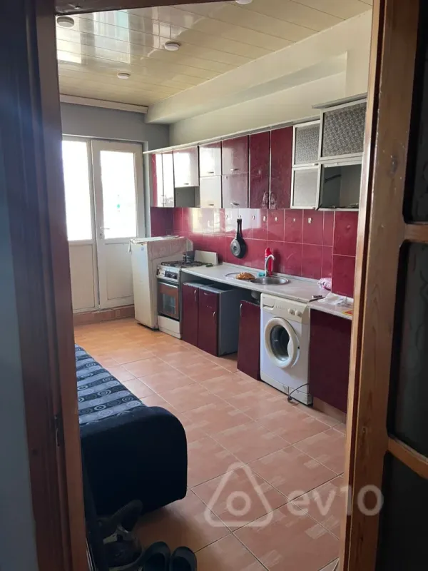 Kirayə verilir 1 otaqlı yeni tikili 60 m²