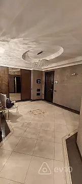 Kirayə verilir 4 otaqlı yeni tikili 210 m²