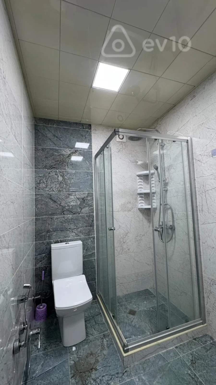 Kirayə verilir 2 otaqlı yeni tikili 70 m²