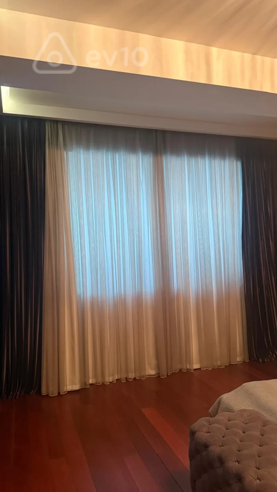 Satılır 4 otaqlı yeni tikili 170 m²