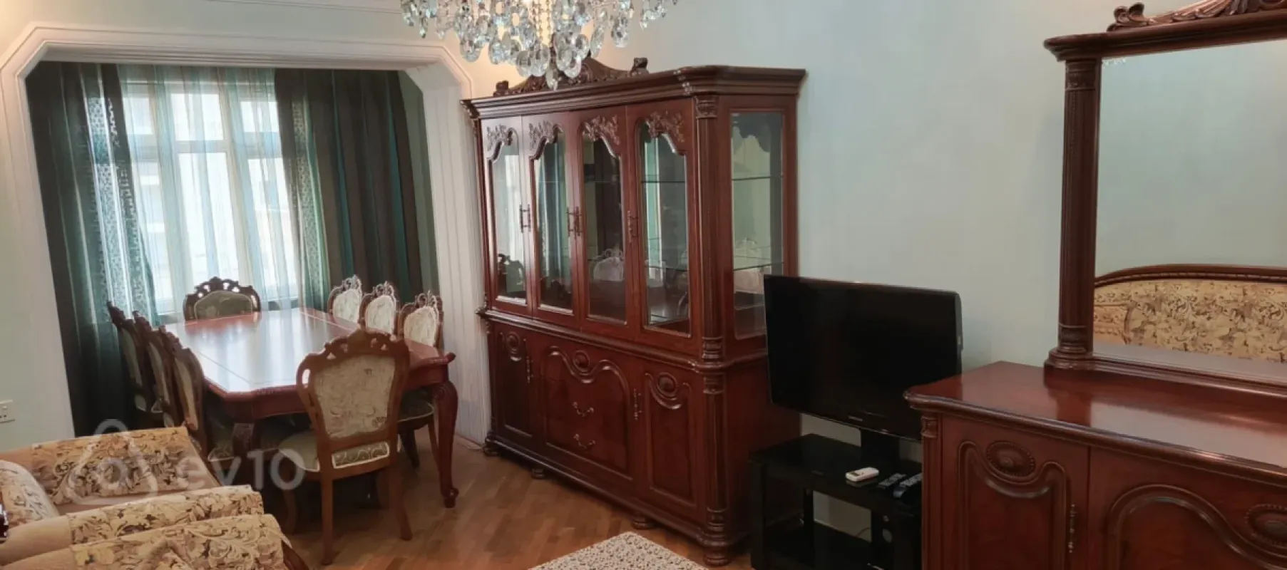 Kirayə verilir 3 otaqlı köhnə tikili 90 m²