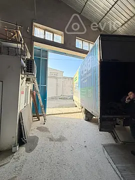 Kirayə verilir mənzil 1400 m²