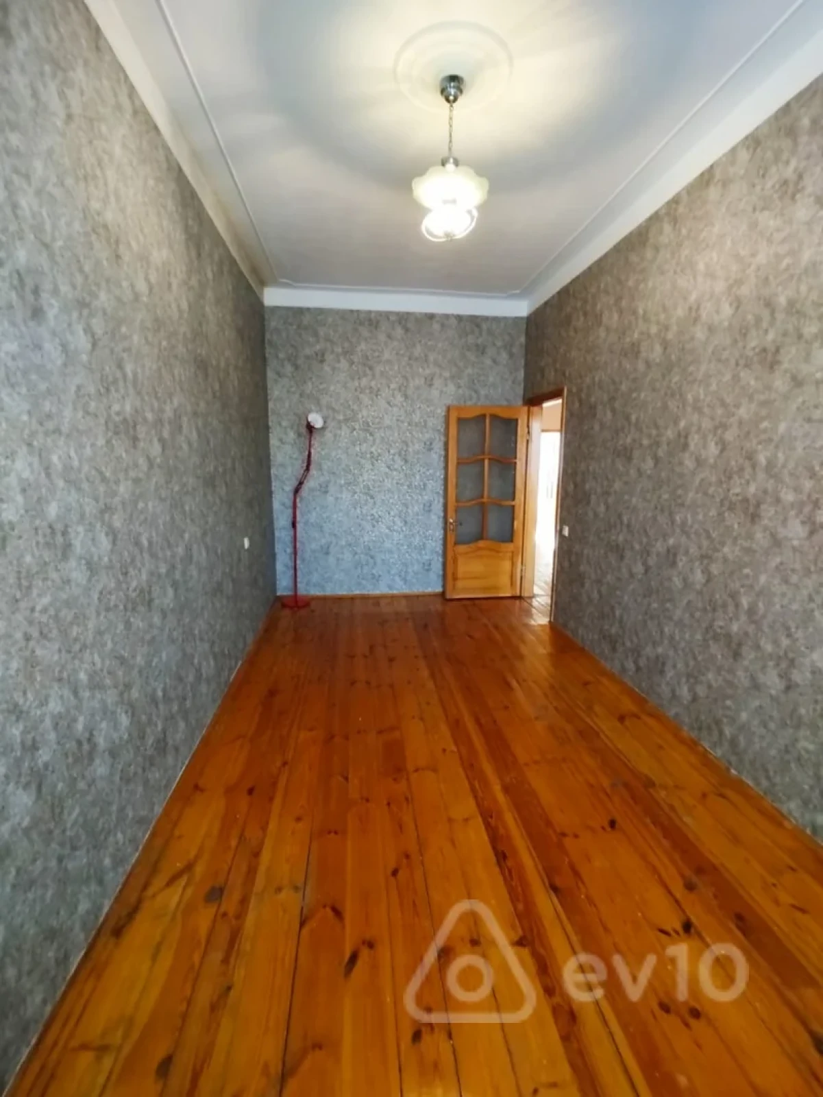 Kirayə verilir 3 otaqlı yeni tikili 100 m²