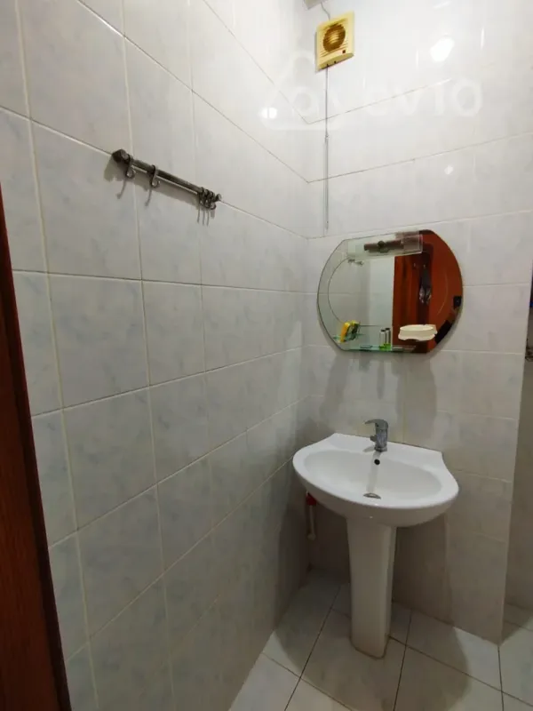 Kirayə verilir 3 otaqlı yeni tikili 100 m²