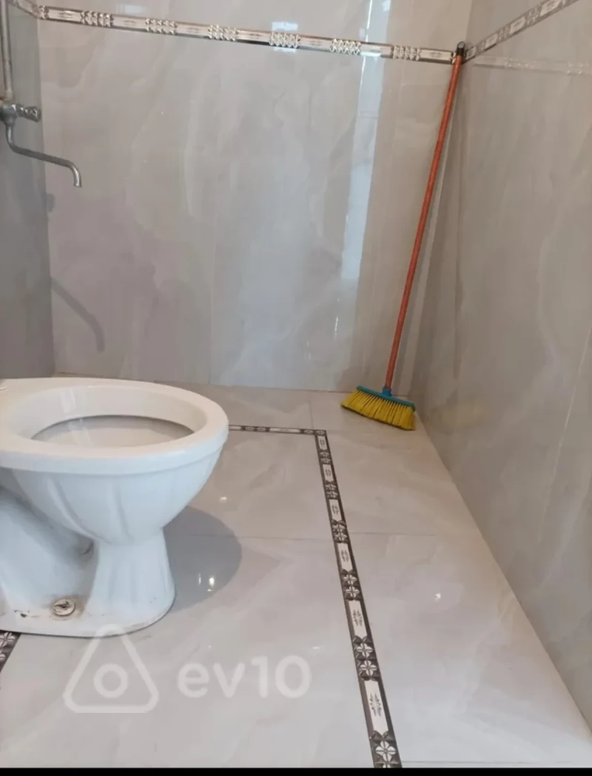 Kirayə verilir 4 otaqlı yeni tikili 100 m²